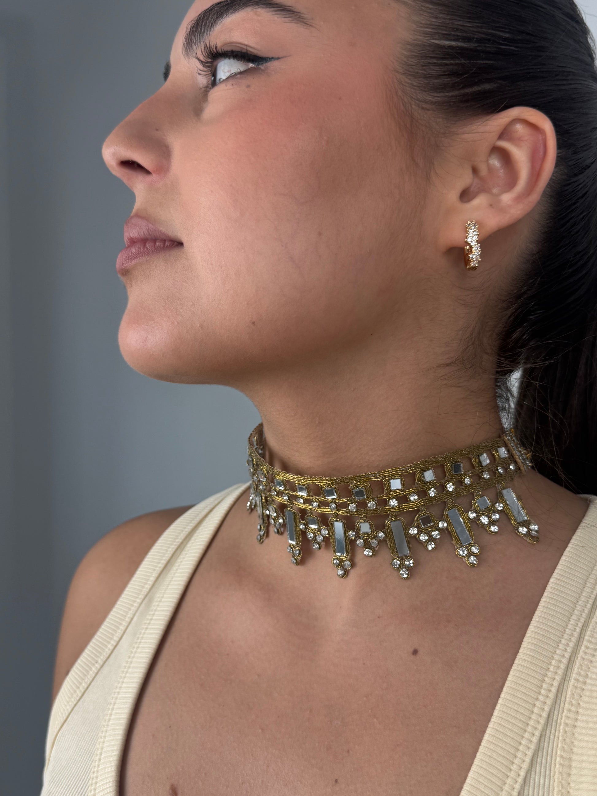 Choker Aura
