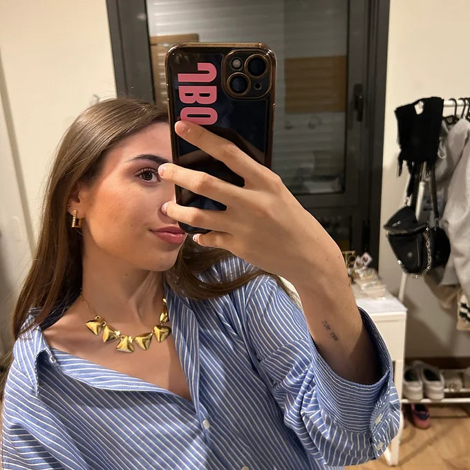 Collar Triángulo